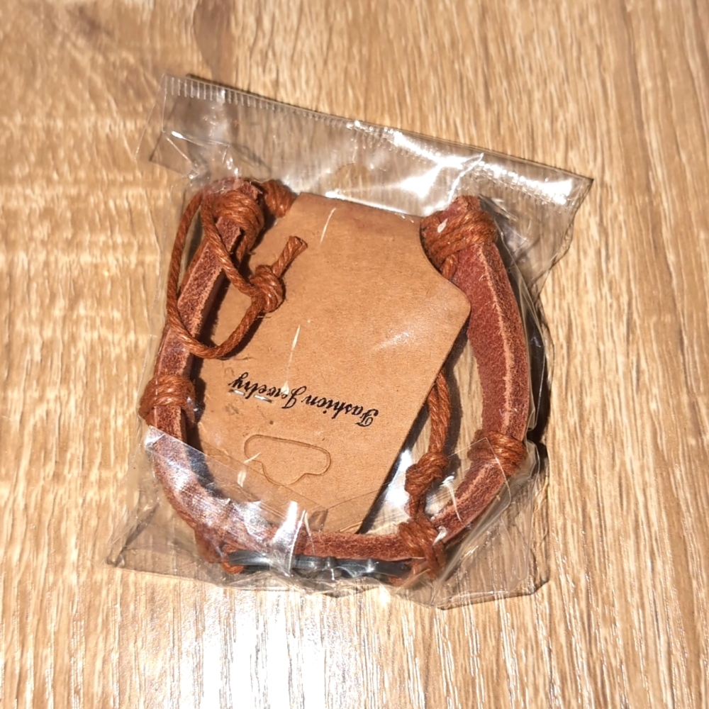 Bracelet - Picture 2 of 3